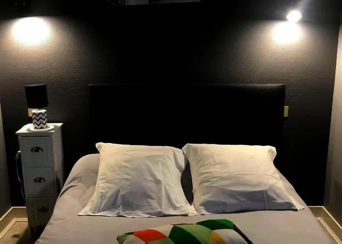 Chez L'ahumat فندق *