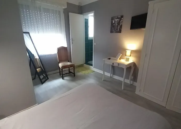Chez L'ahumat Hotel *
