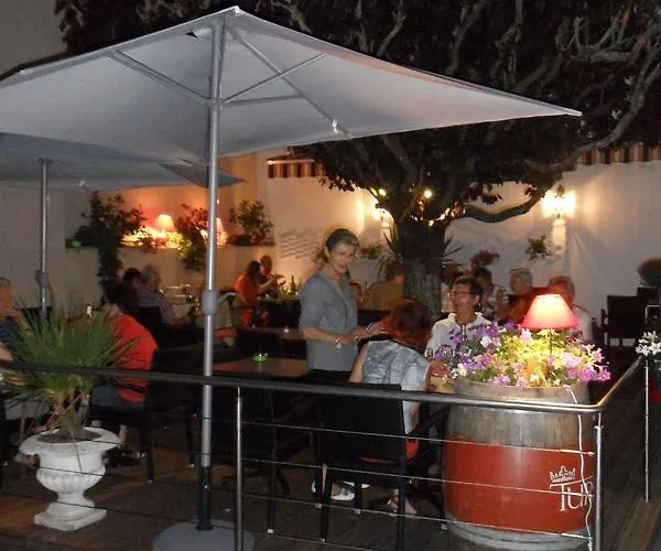 Chez L'ahumat فندق *